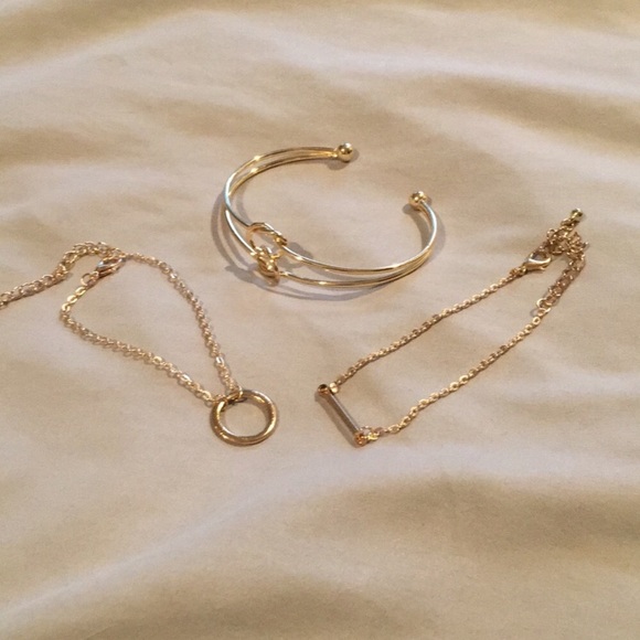 Bracelet Jewelry Set - 3 Piece with Knotted Bangle - Picture 2 of 4